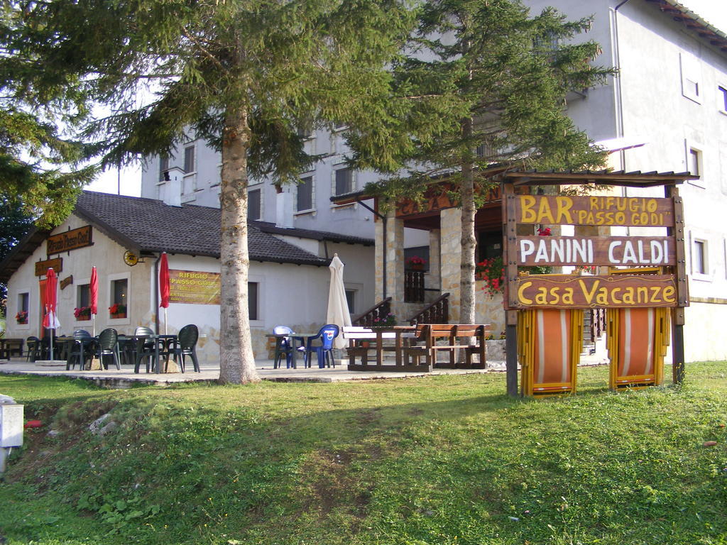 Rifugio Passo Godi Aparthotel Villetta Barrea Kültér fotó